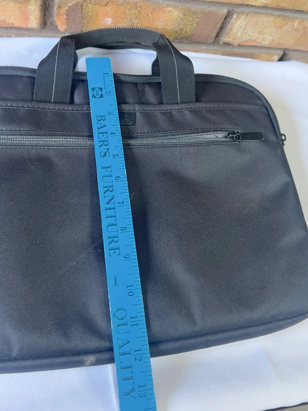 Targus Black Laptop Briefcase with Front Zip Pocket